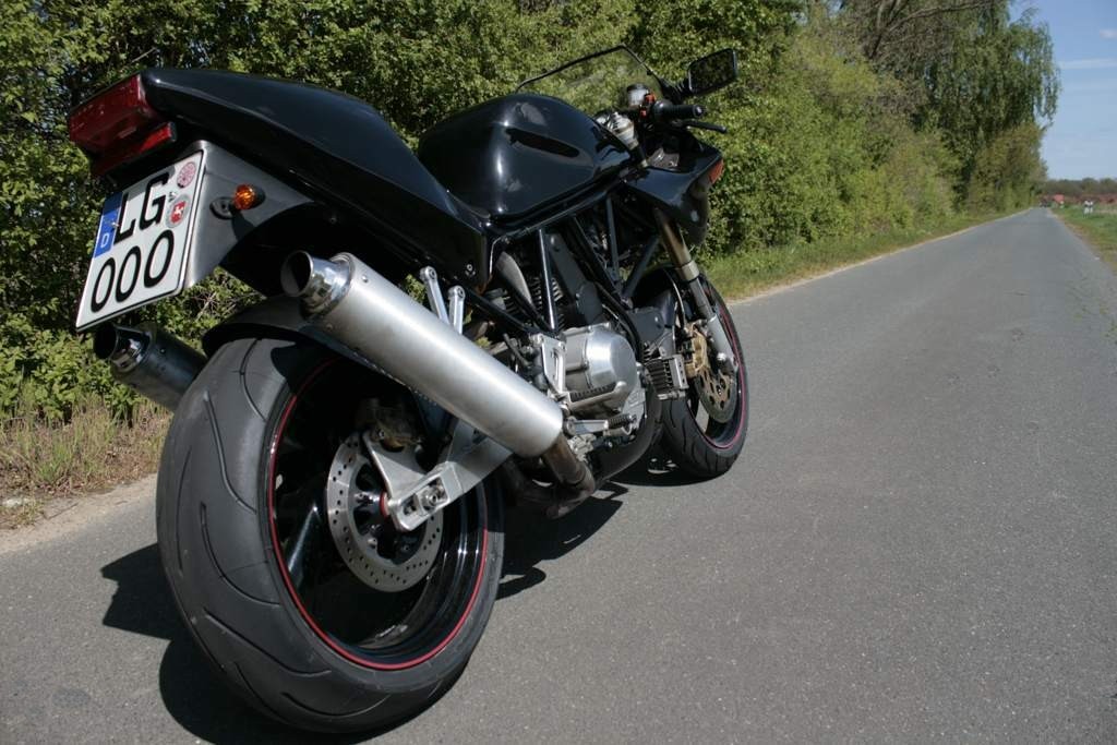 Ducati 900 Supersport